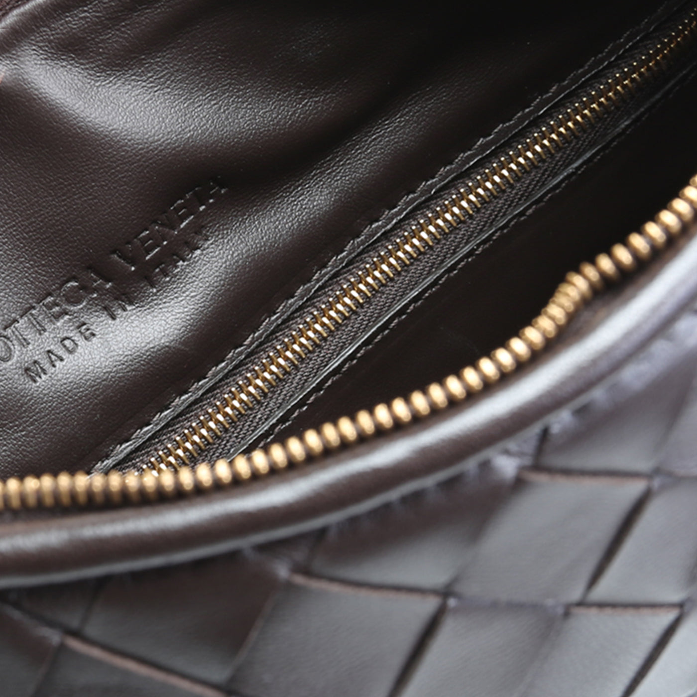 BOTTEGA VENETA Medium Gemelli - Fondant "Chocolate Brown"