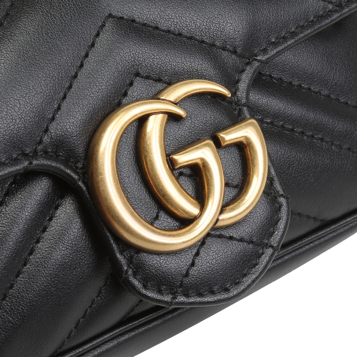 GUCCI Super Mini Marmont - Black