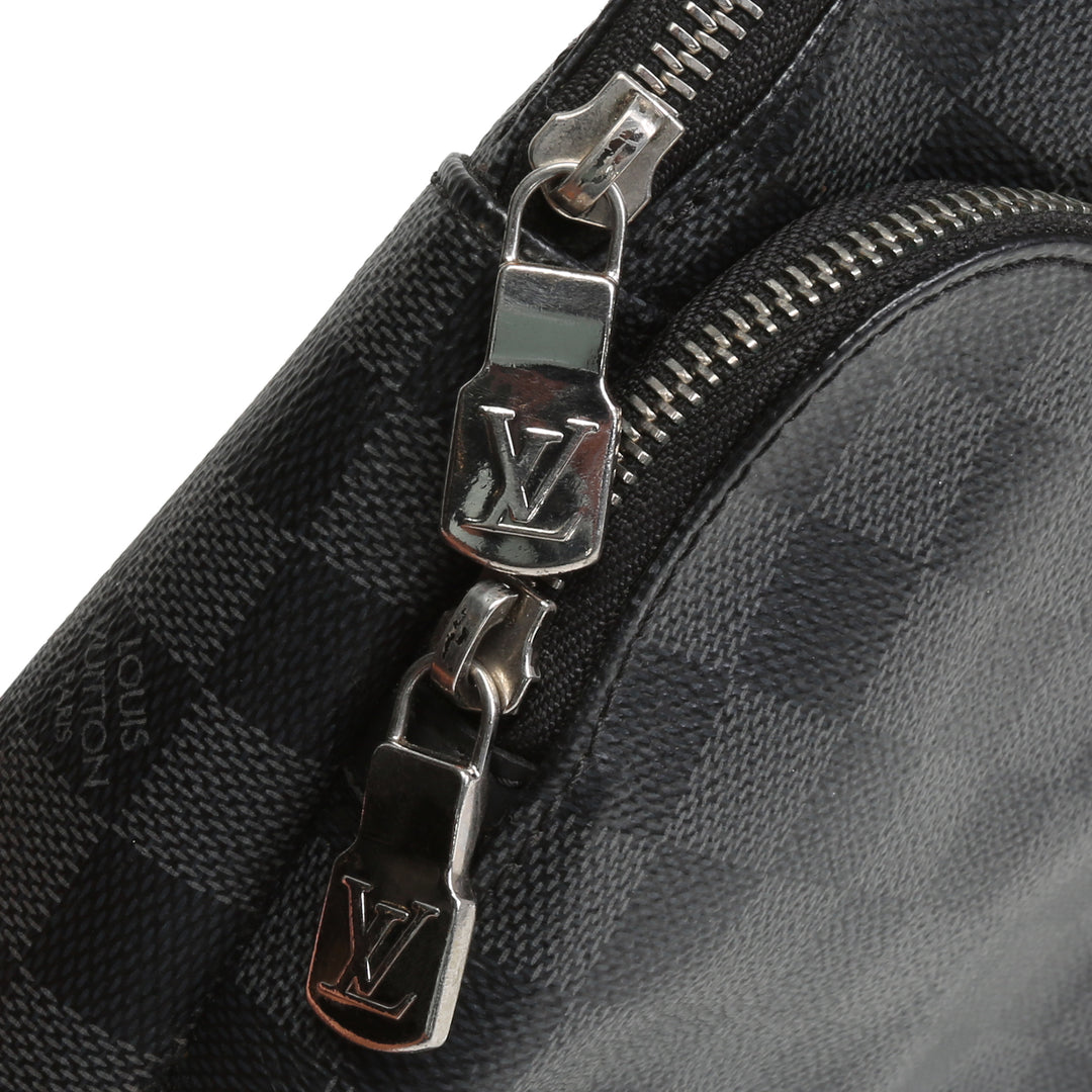 LOUIS VUITTON Damier Graphite Avenue Sling