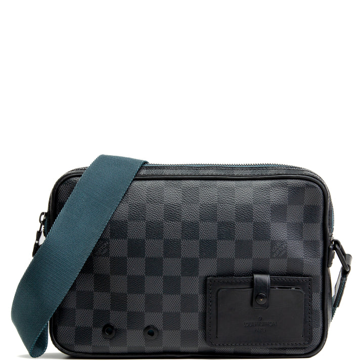 LOUIS VUITTON  Damier Graphite Alpha Messenger Bag OUTLET FINAL SALE