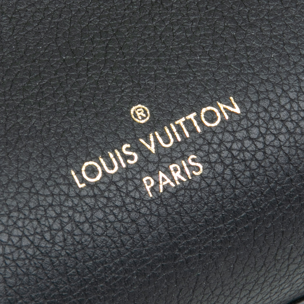 LOUIS VUITTON Lock & Go- Black