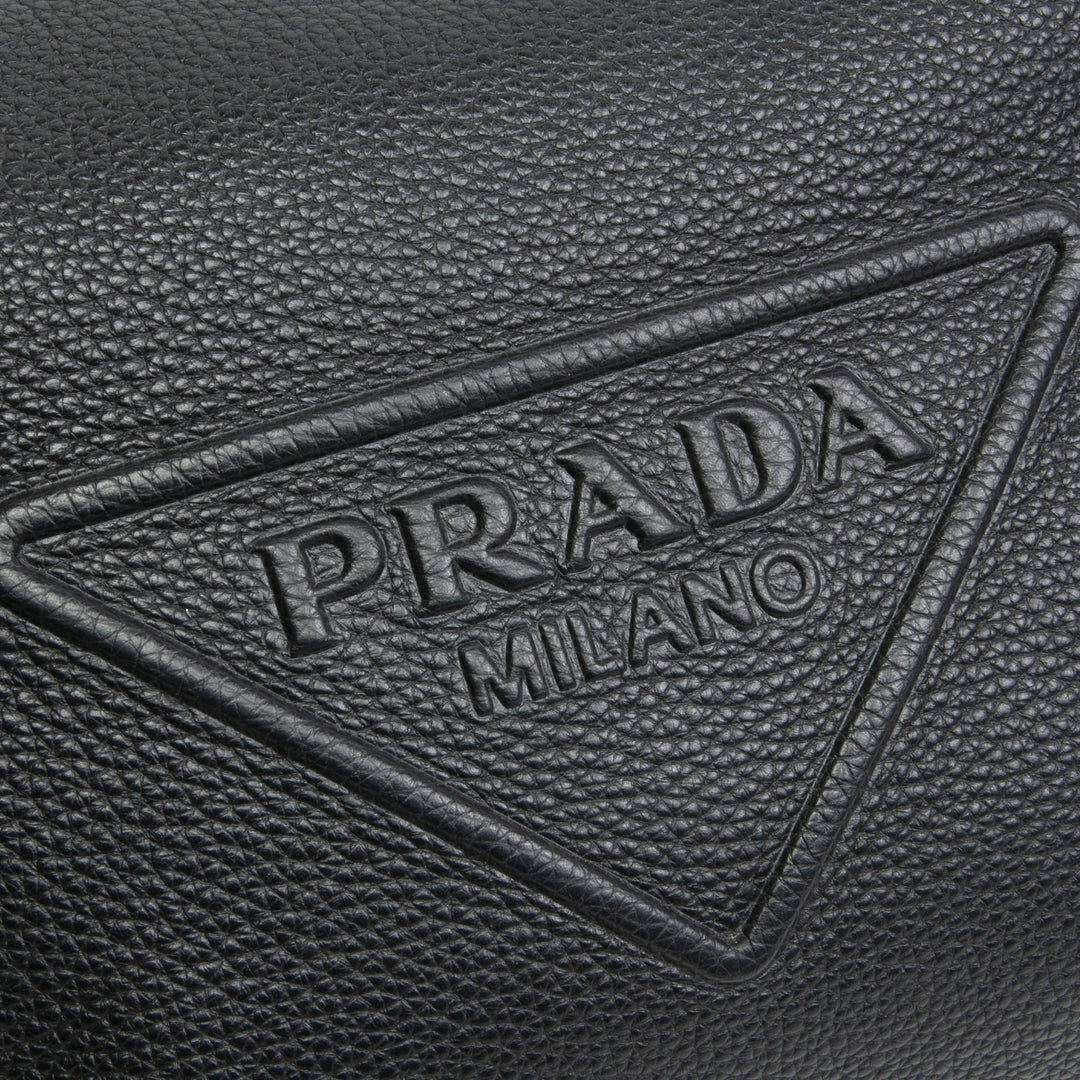 Prada geprägter Logo Messenger - Schwarz